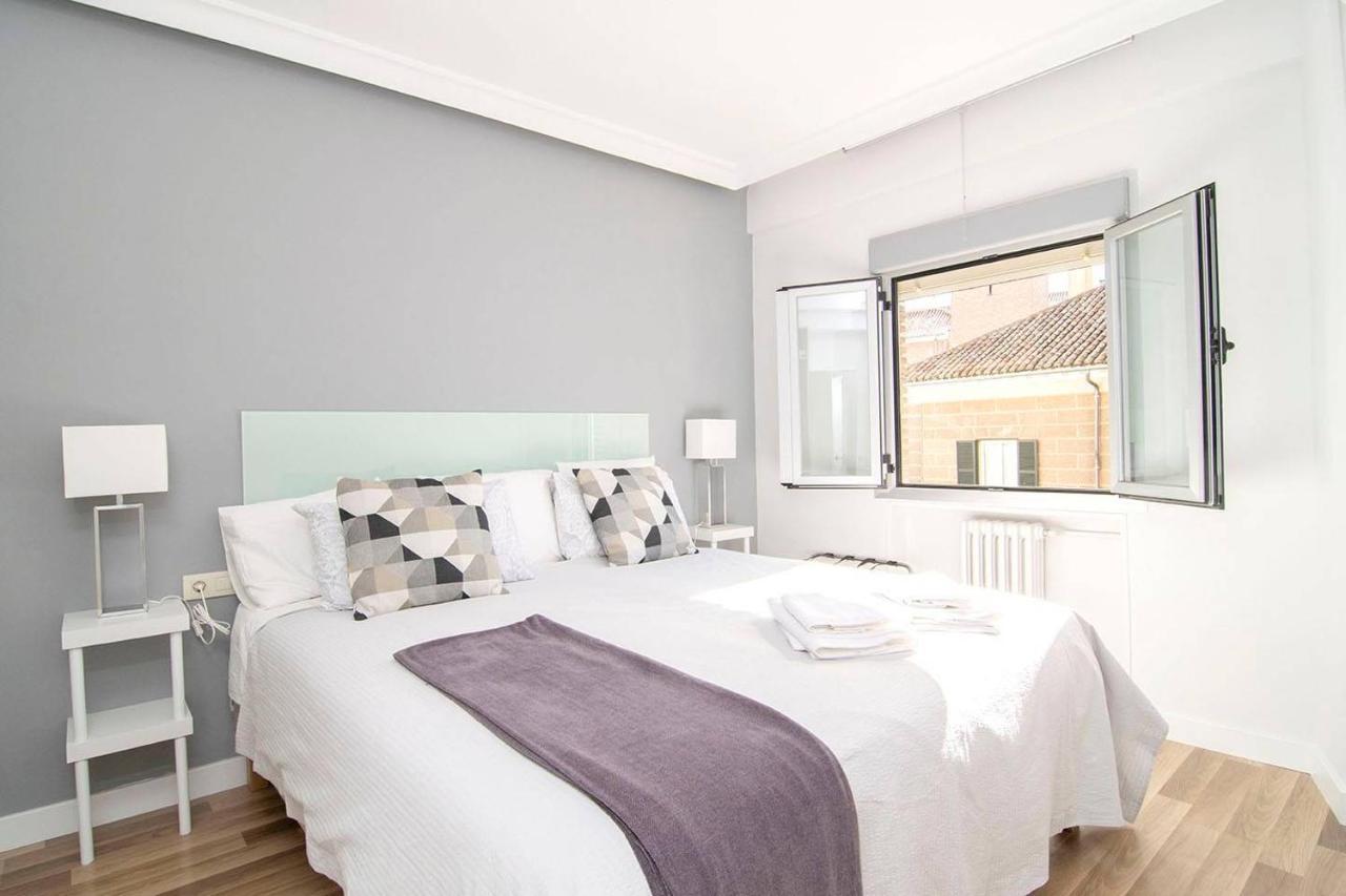 Apartment Sunny At The Foot Of Royal Palace By Batuecas *